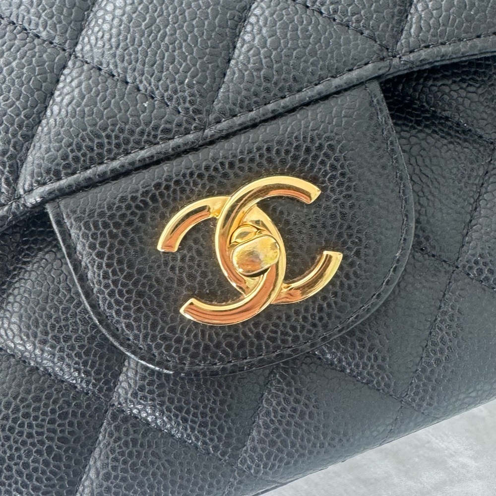 Chanel Jumbo Classic Double Flap in Caviar with GHW